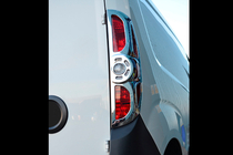 Opel Combo 2012-2018 гг. Окантовка на задние фонари (2012-2015, 2 шт, пластик) фото 2