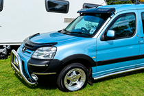 Peugeot Partner 1996-2008 гг. Кенгурятник WT004 Нержавейка фото 3