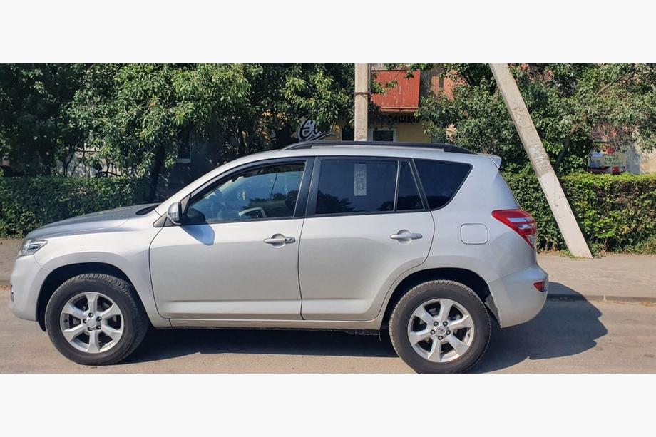 Toyota Rav 4 2006-2013 гг. Рейлинги Skyport (черные) Короткая База Фото 3