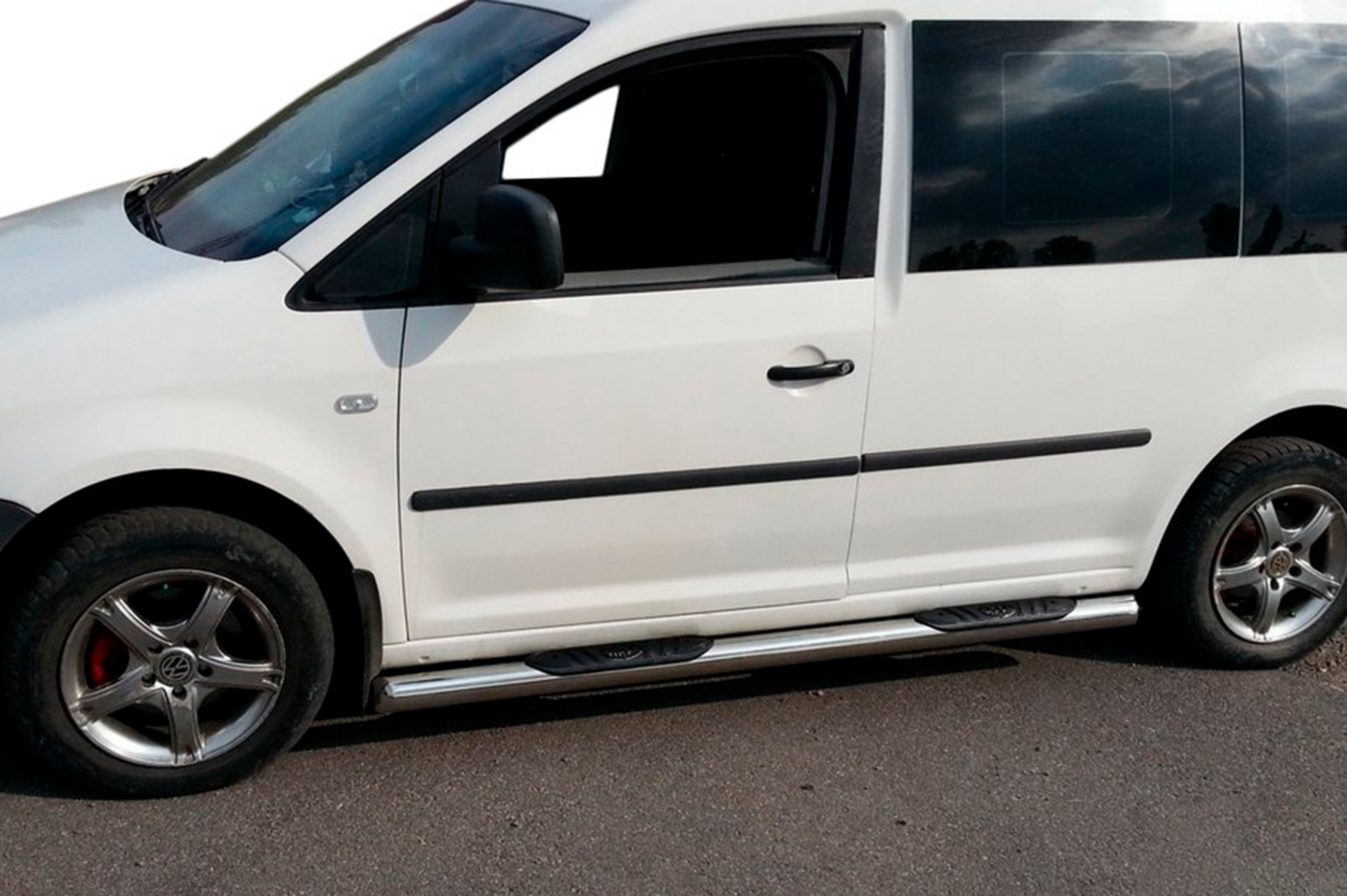 Бічні труби BB002 (2 шт., нерж) 60 мм, Стандартна база для Volkswagen Caddy 2015-2020 рр - фото 3