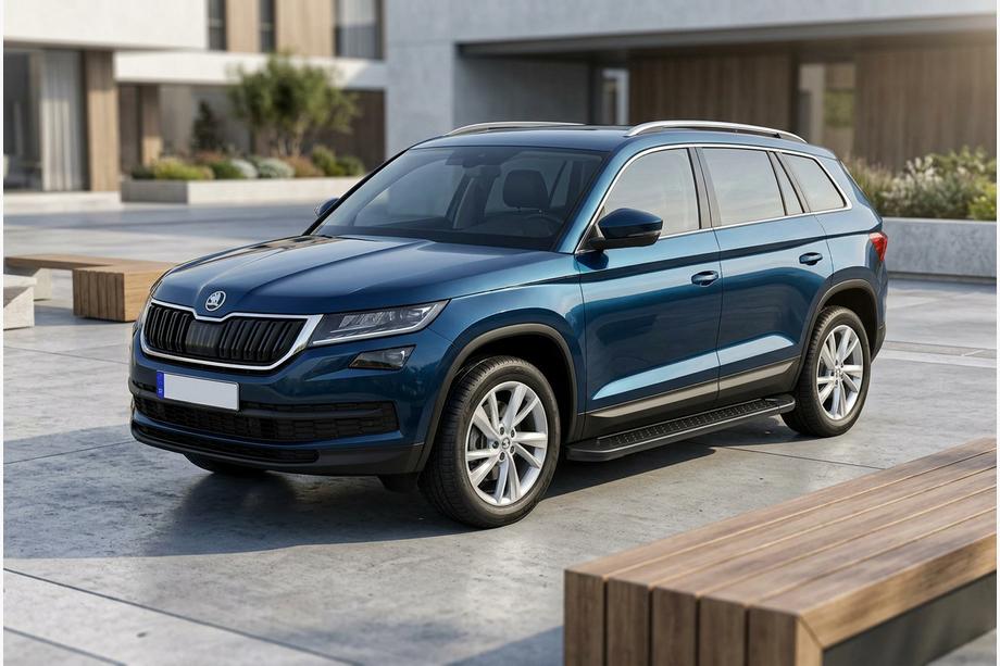 Skoda Kodiaq 2016-2023 гг. Боковые Подножки Allmond Black (2 шт., Алюминий) Фото 1
