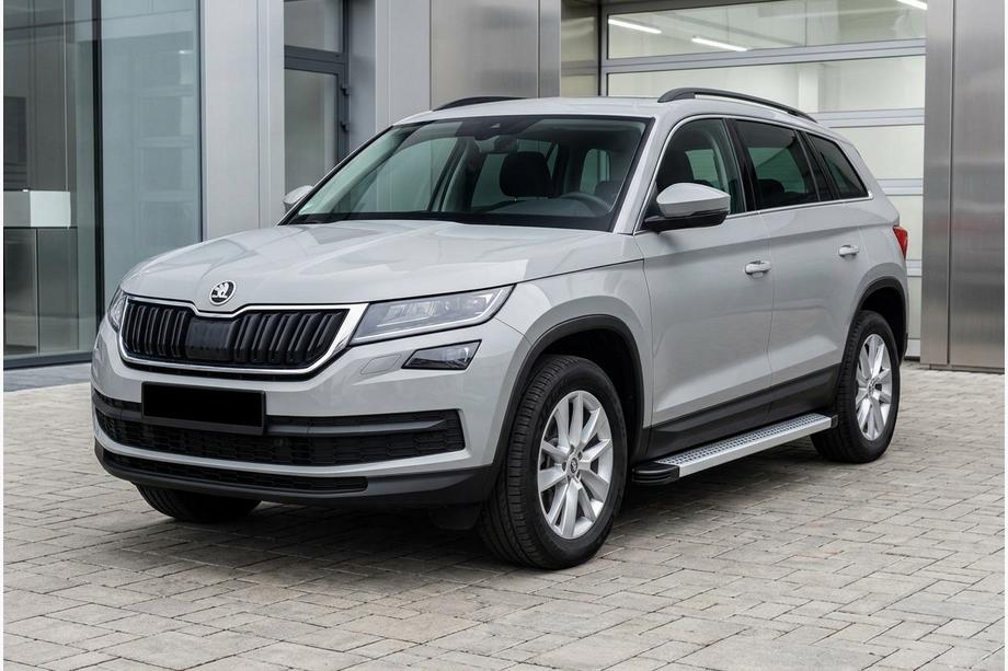 Skoda Kodiaq 2016-2023 гг. Боковые Подножки Maya V2 (2 шт., Алюминий) Image