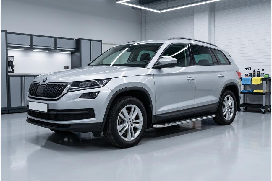 Skoda Kodiaq 2016-2023 гг. Боковые Подножки Maydos V1 (2 шт., Алюминий) Фото 1