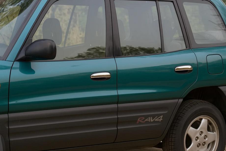 Toyota Rav 4 1996-2001 гг. Хромированные Накладки на Ручки (4 шт, Пластик) Image