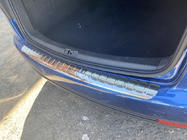 Volkswagen Touran 2003-2010 гг. Накладка на задний бампер Carmos нержавейка фото 4