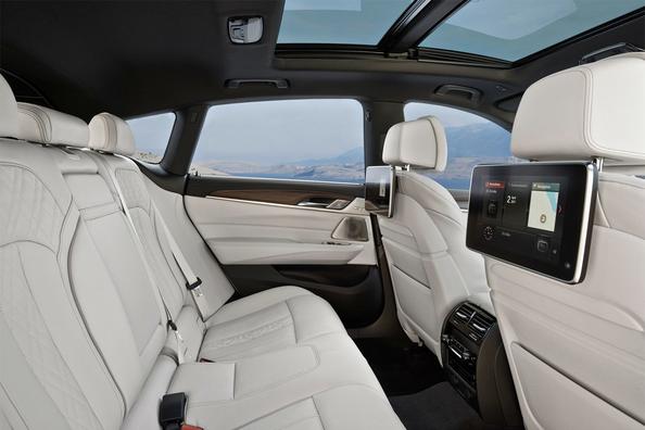 Лифтбэк BMW 6-Series Gran Turismo фото 7