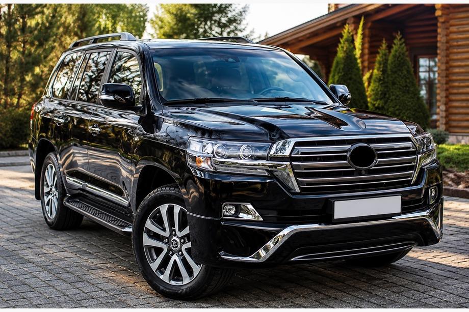 Toyota Land Cruiser 200 2007-2021 гг. Комплект обвеса 2016-2021 (Executive 2016) Фото 4
