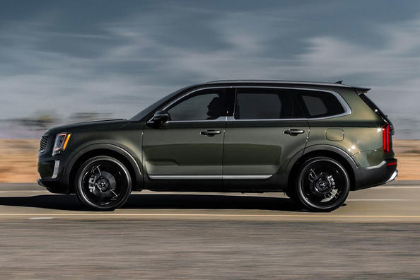 Kia Telluride: самый большой кроссовер в модельном ряду компании фото 7