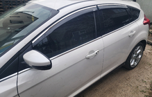 Ford Focus III 2011-2017 гг. Ветровики с хромированным молдингом Niken (SD/HB, 4 шт) фото 6