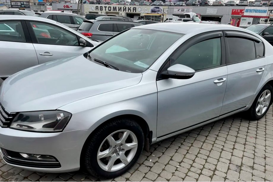 Volkswagen Passat B7 2012-2015 гг. Ветровики SD (EU, 4 шт, HIC) Фото 2