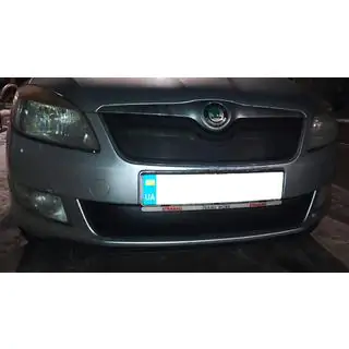 Зимняя накладка на решетку радиатора (2011-2014, верхняя) Skoda Fabia 2007-2014 гг. фото 2