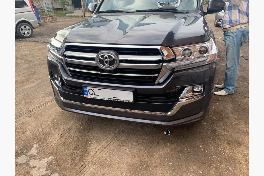 Toyota Land Cruiser 200 2007-2021 гг. Решетка радиатора 2016-2021 (дизайн 2019) С камерой Фото 8