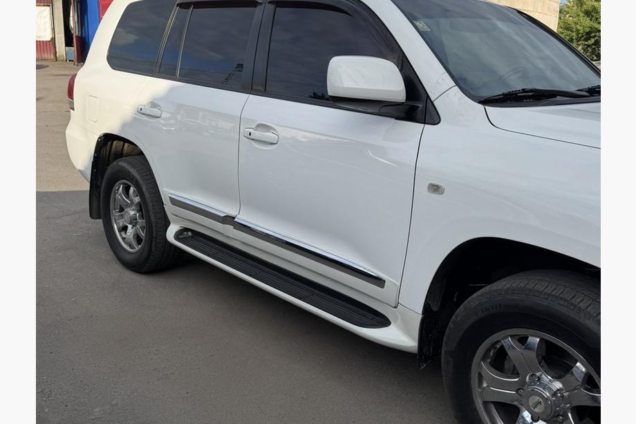 Toyota Land Cruiser 200 2007-2021 гг. Комплект дверных молдингов (2008-2016) Белый Фото 5