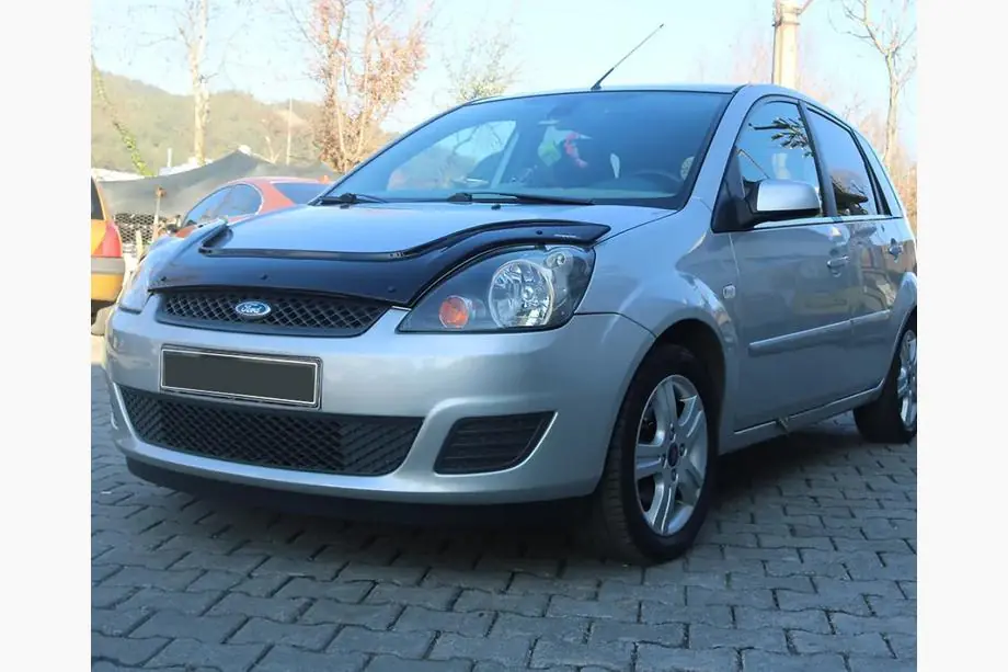 Ford Fiesta 2002-2008 гг. Дефлектор капота (EuroCap)
