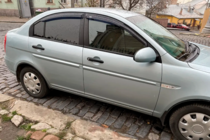Hyundai Accent 2006-2010 гг. Ветровики на окна (4 шт, HIC) фото 2