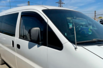 Hyundai H200, H1, Starex 1998-2007 гг. Ветровики на окна (2 шт, HIC) фото 1