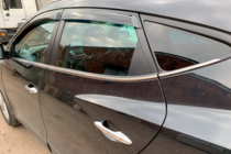 Hyundai IX-35 2010-2015 гг. Ветровики на окна (4 шт, HIC) фото 8