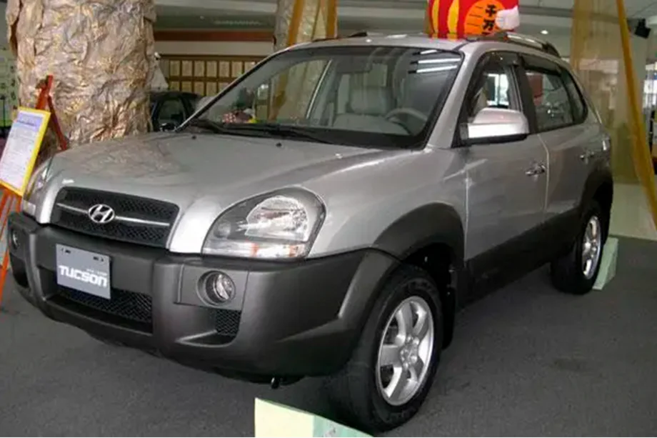 Hyundai Tucson JM 2004- гг. Ветровики на окна (4 шт, HIC) Фото 3