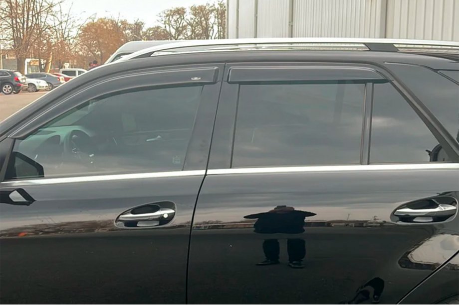 Mercedes GLE/ML class W166 2011-2018 гг. Ветровики на окна (4 шт, HIC) Фото 5