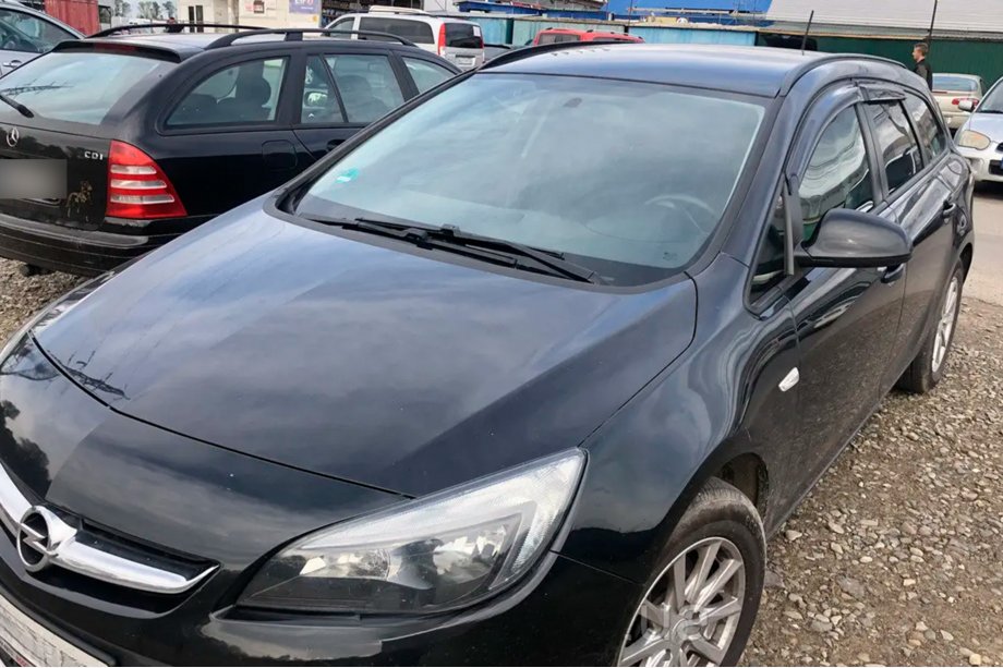 Opel Astra H 2004-2013 гг. Ветровики HB (4 шт, HIC) Фото 2