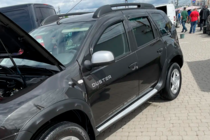 Renault Duster 2008-2017 гг. Ветровики на окна (4 шт, HIC) фото 2