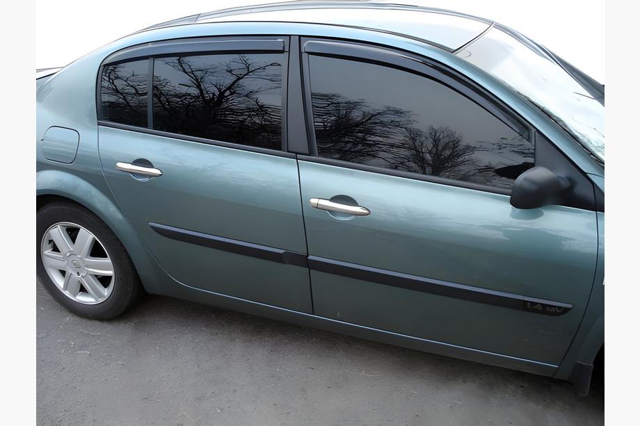 Renault Megane II 2004-2009 гг. Ветровики SD (4 шт, HIC) Image