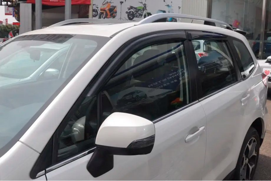 Subaru Forester 2013-2018 гг. Ветровики на окна (4 шт, HIC) Фото 3