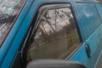 Volkswagen T4 Caravelle/Multivan 1990-2003 гг. Ветровики вставные (2 шт, HIC) фото 7