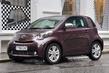 Компактный трехдверный хэтчбек Toyota iQ фото 2