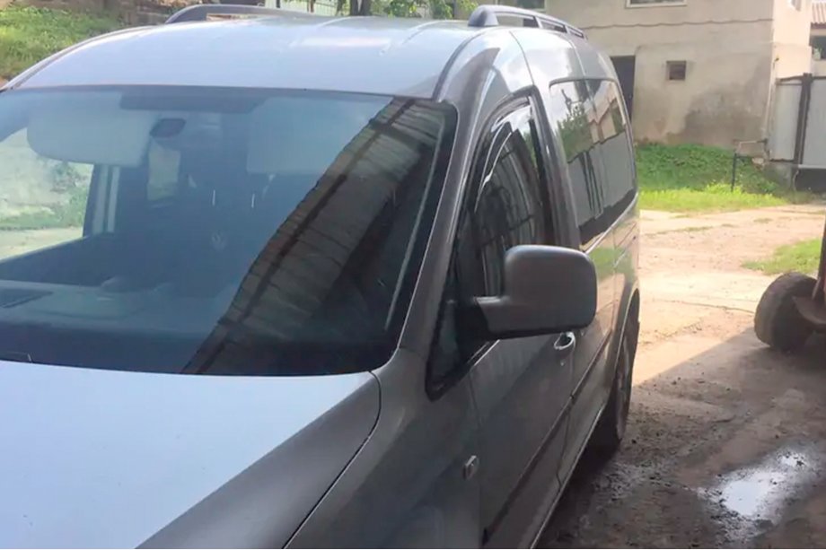 Volkswagen Caddy 2015-2020 гг. Ветровики вставные (2 шт, HIC) Фото 9