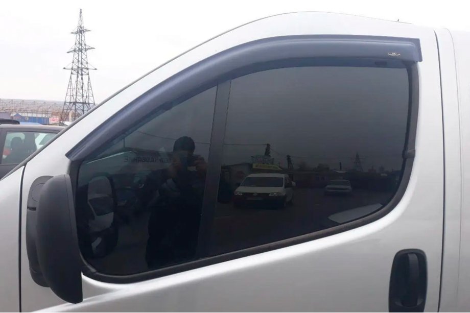 Nissan Primastar 2002-2014 гг. Ветровики на окна (2 шт, HIC) Фото 11