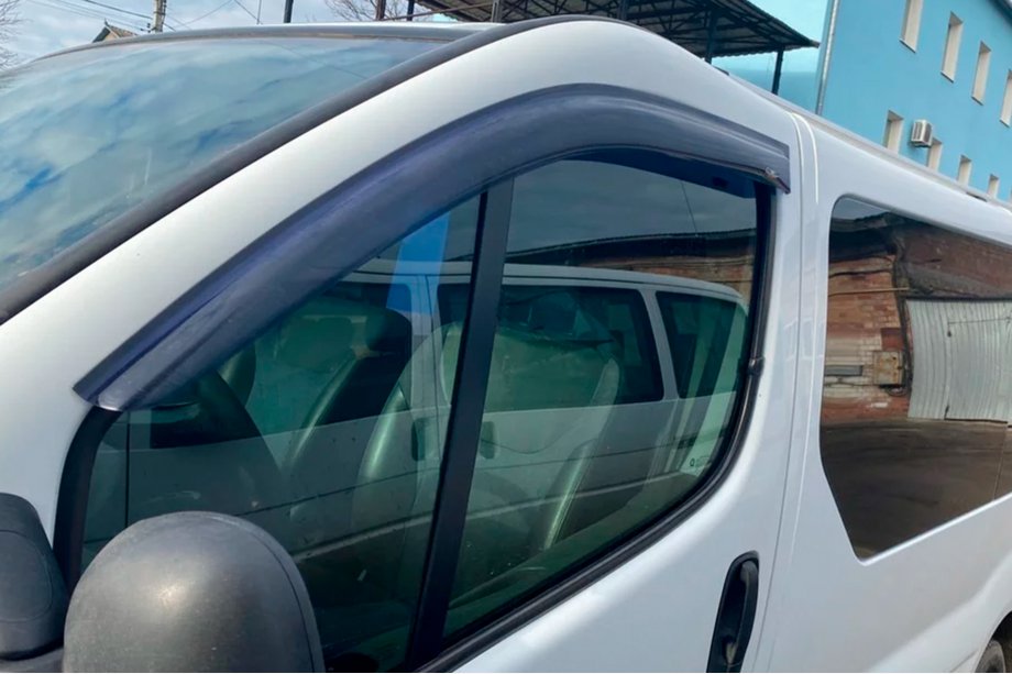 Nissan Primastar 2002-2014 гг. Ветровики на окна (2 шт, HIC) Фото 15