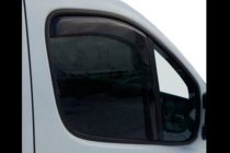 Renault Trafic 2001–2015 гг. Ветровики вставные (2 шт, HIC) фото 7