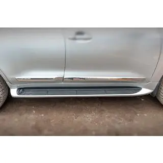 Боковые пороги с LED (дизайн 2015-2020) Toyota Land Cruiser 200 2007-2021 гг. фото 3
