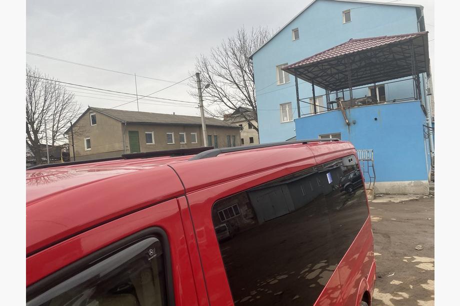 Mercedes Sprinter W906 2006–2018 гг. Рейлинги DD 340 см, Серый Металлик, Пластиковая Ножка Фото 3