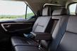 Обзор семиместного рамного внедорожника Toyota Fortuner фото 8