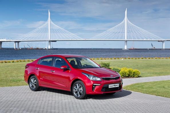 Обзор четвертого поколения седана KIA Rio фото 8