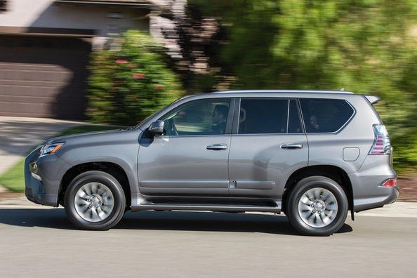 Обзор премиального внедорожника Lexus GX460 фото 9