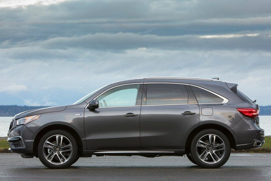 Обновленный кроссовер Acura MDX