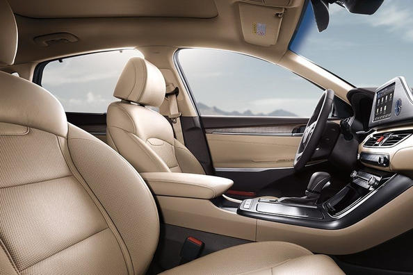 Шестое поколение седана Hyundai Grandeur фото 7