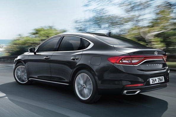 Шестое поколение седана Hyundai Grandeur фото 4