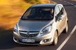 Обзор компактного минивэна Opel Meriva B фото 9