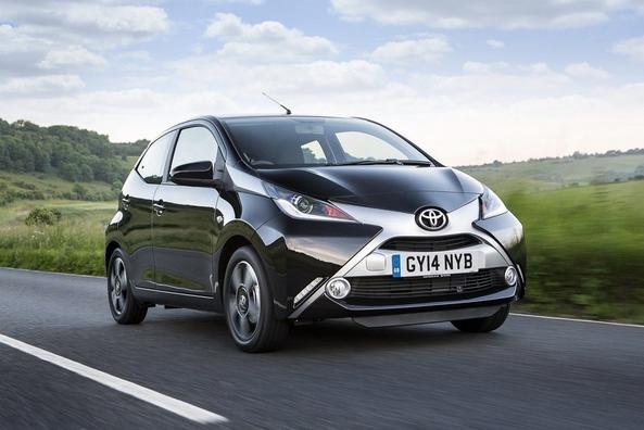 Обзор второго поколения хэтчбека Toyota Aygo