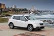Обновленная модификация компактного кроссовера Peugeot 2008 фото 10