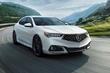 Рестайлинговая версия седана Acura TLX фото 10