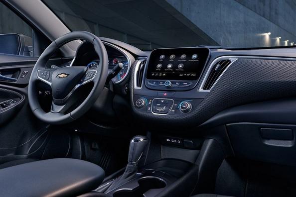 Обзор седана Chevrolet Malibu нового поколения фото 9