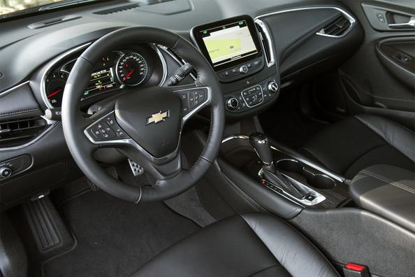 Обзор седана Chevrolet Malibu нового поколения фото 8