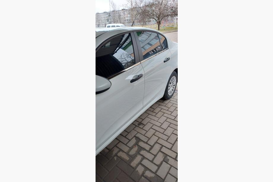 Fiat Tipo 2016- гг. Нижние молдинги стекол темный хром нержавейка Фото 8