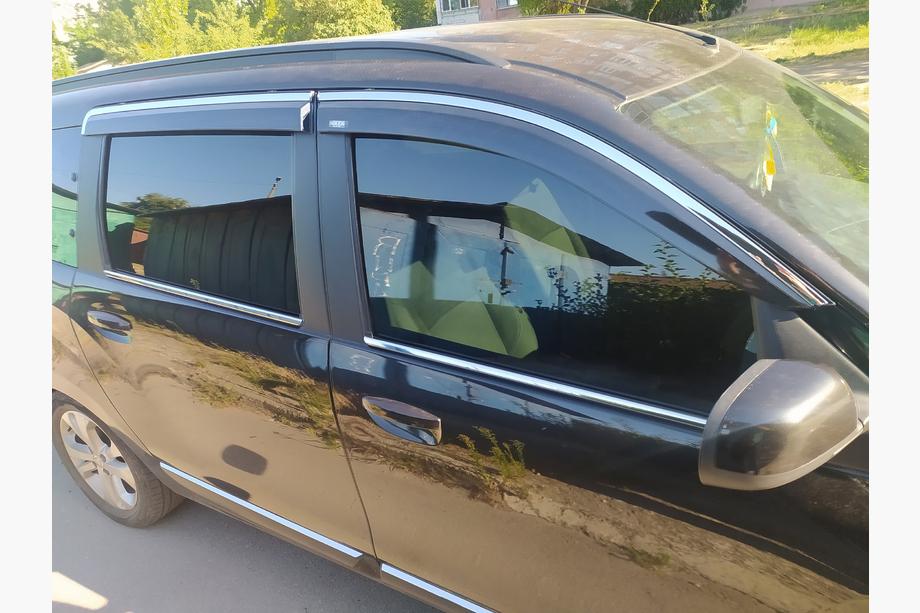 Dacia Lodgy 2012-2022 гг. Ветровики с хромированным молдингом (4 шт, Niken) Фото 4