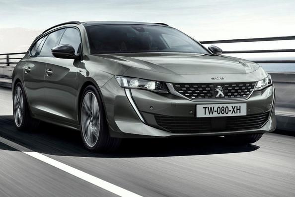 Обзор второго поколения универсала Peugeot 508 SW фото 3